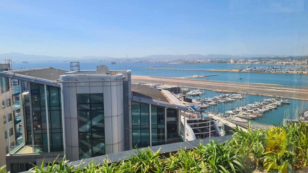 Ocean Spa Plaza Resort Apartment Gibraltar Extérieur photo