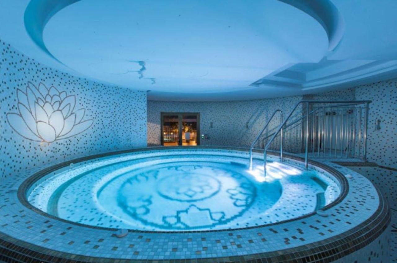 Ocean Spa Plaza Resort Apartment Gibraltar Extérieur photo